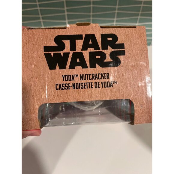 Star Wars Yoda Nutcracker NWT - Picture 4 of 8